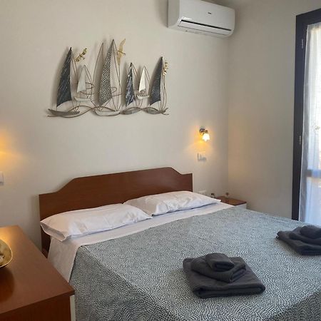 Casita Porto Pino Villa Екстериор снимка