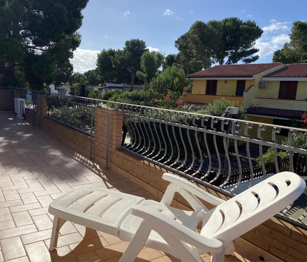 Casita Porto Pino Villa Екстериор снимка